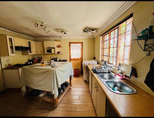 4 BEDROOM HOUSE FOR SALE IN BOKSBURG SOUTH